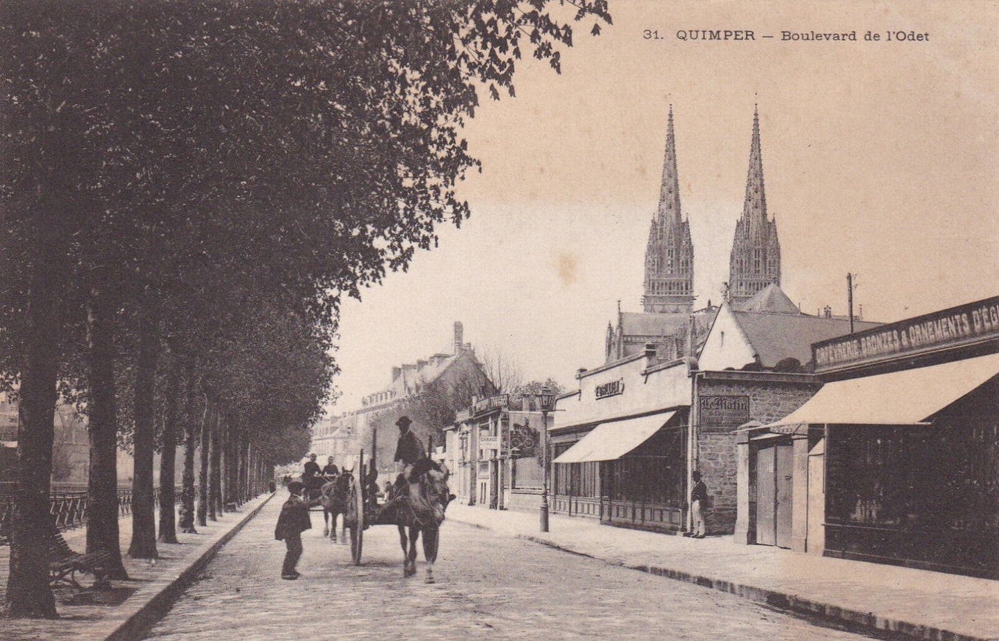 CARTE POSTALE ANCIENNE CPA 29 QUIMPER BOULEVARD DE L'ODET