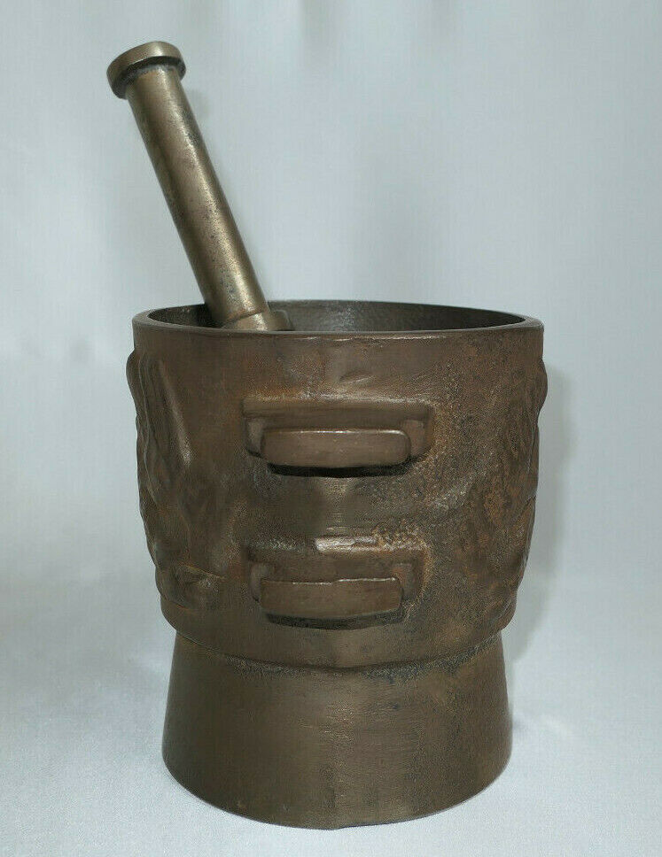 OLD CAST IRON MORTAR AND PESTLE WITH GRIFFON DECOR APOTHECARY PHARMACY