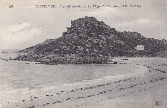 CARTE POSTALE ANCIENNE CPA 22 TREBEURDEN LA PLAGE DE TRESMEUR ET LES ROCHERS