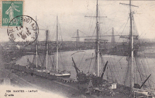 OLD POSTCARD CPA NANTES LE PORT (1922) 
