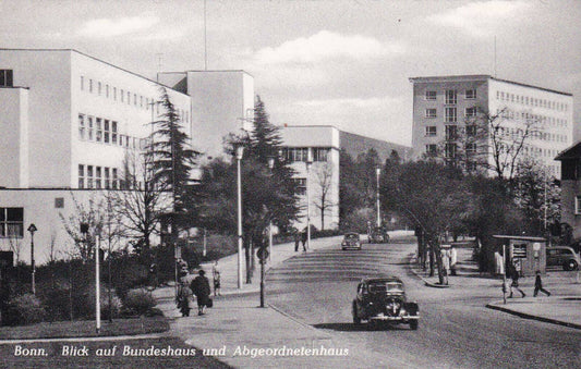 CARTE POSTALE CPSM NOIR ET BLANC BONN BLICK AUF BUNDESHAUS UND ABGEORDNETENHAUS