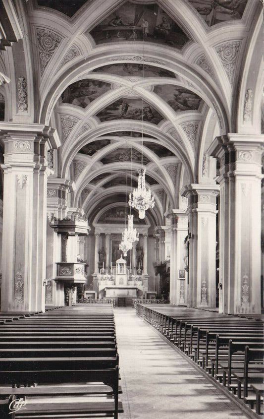 CPSM BLACK AND WHITE POSTCARD / SALLANCHES CHURCH INTERIOR 