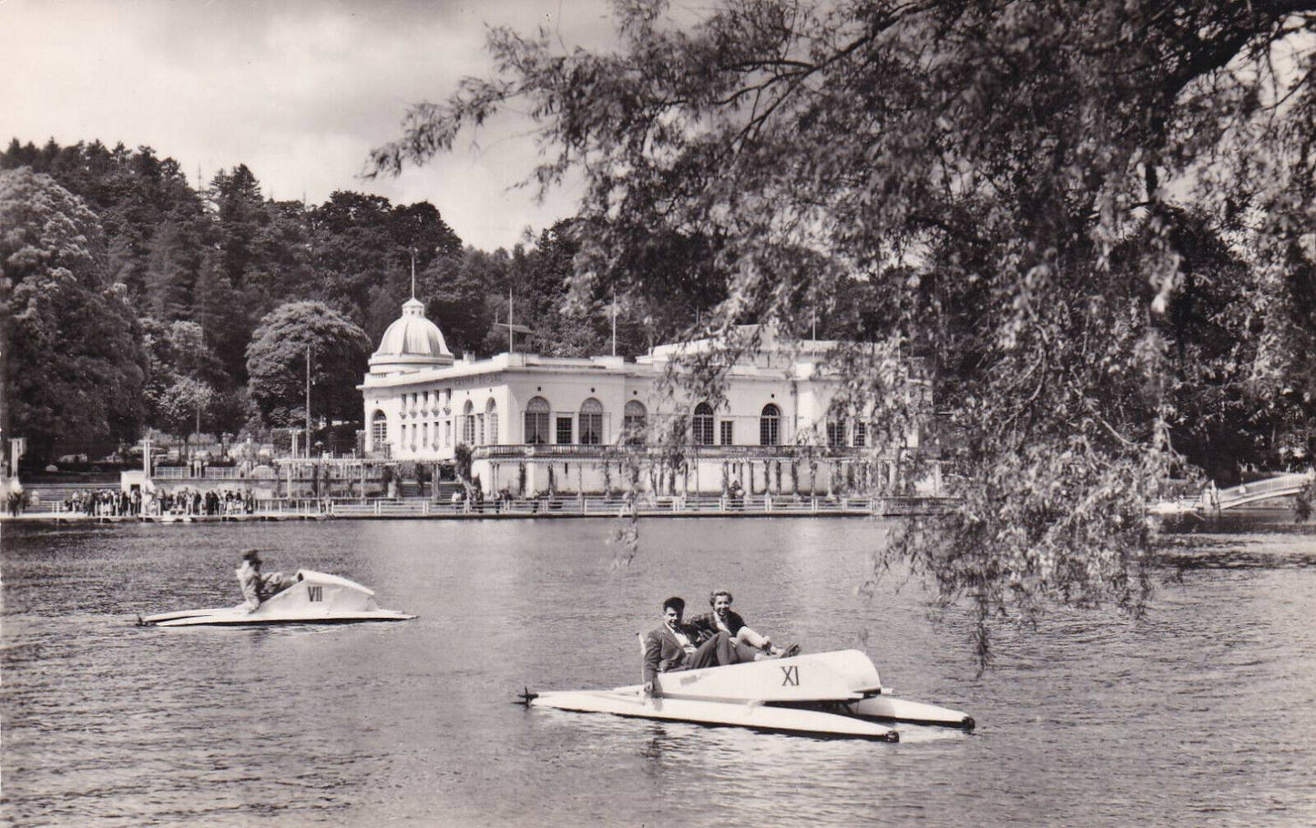 CPSM BLACK AND WHITE POSTCARD / BAGNOLES-DE-L'ORNE CASINO DU LAC AND PEDAL BOATS