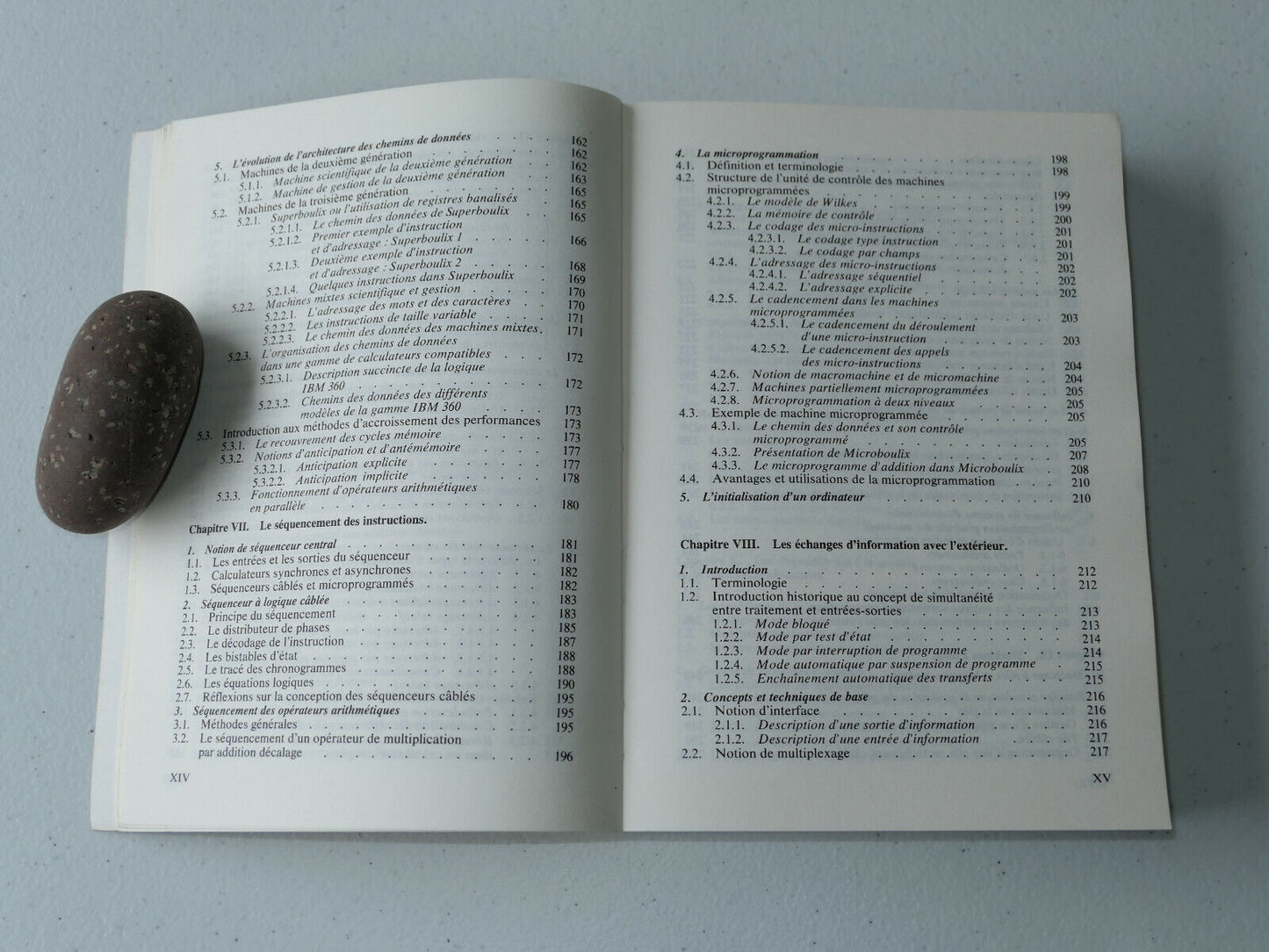 STRUCTURE ET FONCTIONNEMENT DES ORDINATEURS / J.P. MEINADIER / LAROUSSE 1984