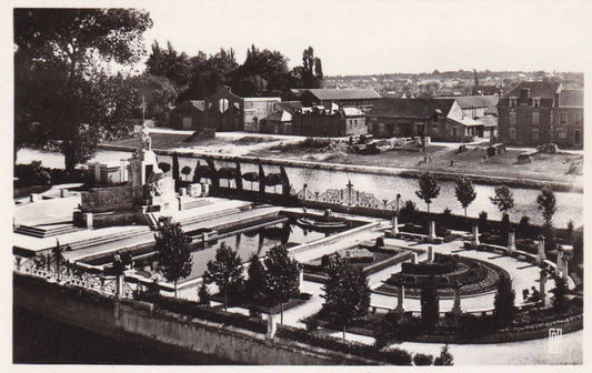 CARTE POSTALE ANCIENNE CPA / VIERZON VUE D'ENSEMBLE DES JARDINS