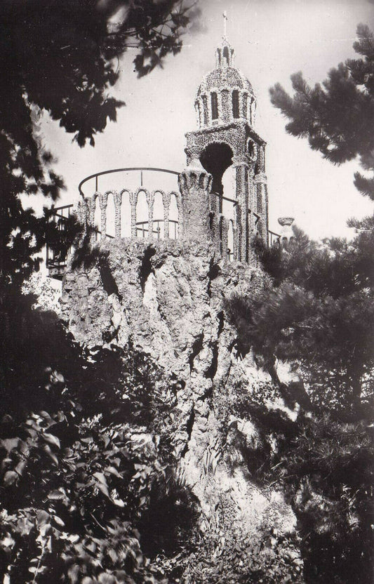 CPSM BLACK &amp; WHITE POSTCARD / HERMITAGE OF MONT CINDRE SAINT-CYR-AU-MONT-D'OR 