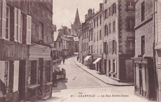 CARTE POSTALE ANCIENNE CPA / GRANVILLE LA RUE NOTRE-DAME