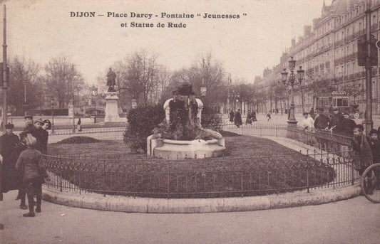 CARTE POSTALE ANCIENNE CPA / DIJON PLACE DARCY FONTAINE JEUNESSES PUBLICITE