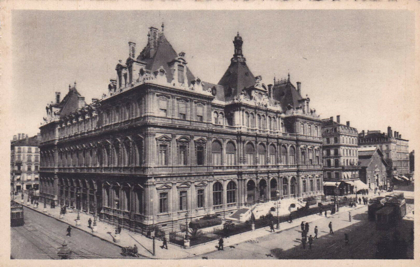 CARTE POSTALE ANCIENNE CPA / LYON LE PALAIS DE LA BOURSE