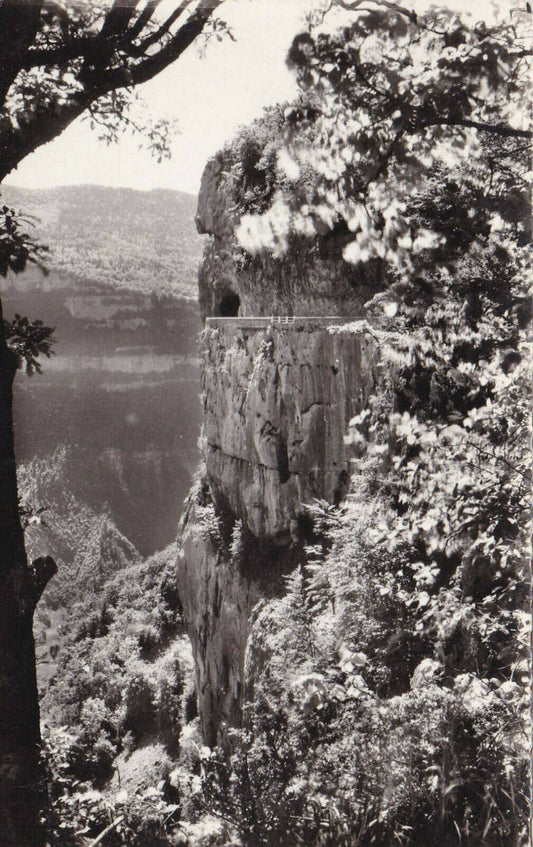 CPSM BLACK &amp; WHITE POSTCARD / SAINT JEAN EN ROYANS ROAD TO COMBE-LAVAL 