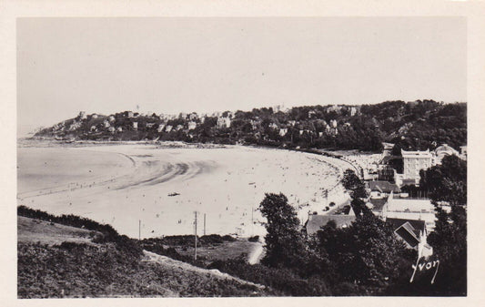 CPSM BLACK &amp; WHITE POSTCARD / PERROS-GUIREC TESTRAOU BEACH LOW TIDE 