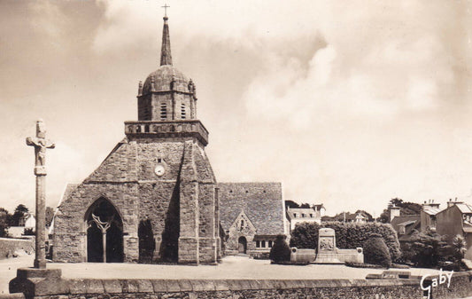CPSM BLACK &amp; WHITE POSTCARD / PERROS-GUIREC L'EGLISE