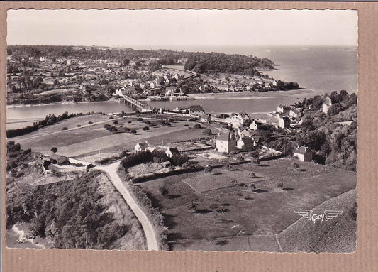CPSM BLACK &amp; WHITE POSTCARD / NOTRE-DAME-DU-GUILDO LE PORT (1955) 