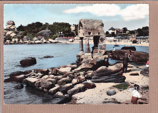 CARTE POSTALE CPSM COULEUR / PLOUMANAC'H L'ORATOIRE SAINT-GUIREC
