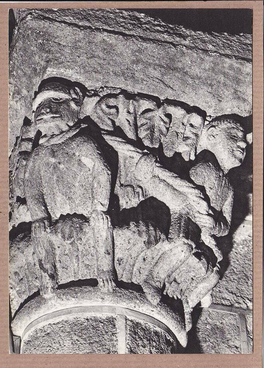 CPSM BLACK &amp; WHITE POSTCARD / SAINT-NECTAIRE THE CHURCH THE MONKEY EXHIBITOR 