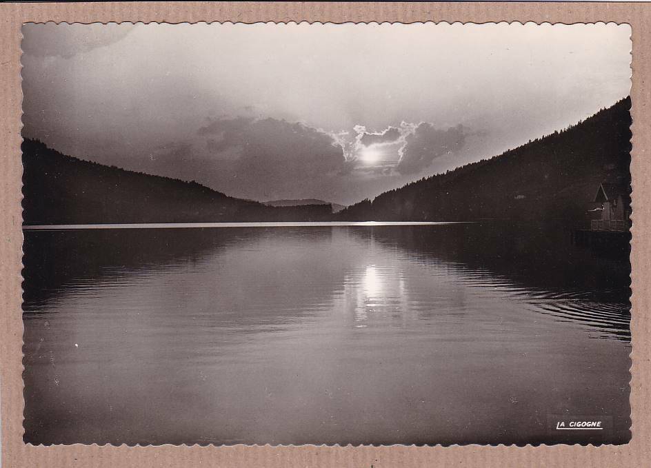 CPSM BLACK &amp; WHITE POSTCARD / GERARDMER SUNSET ON THE LAKE 