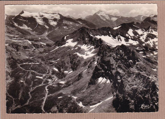 CPSM BLACK &amp; WHITE POSTCARD / COL DE L'ISERAN 