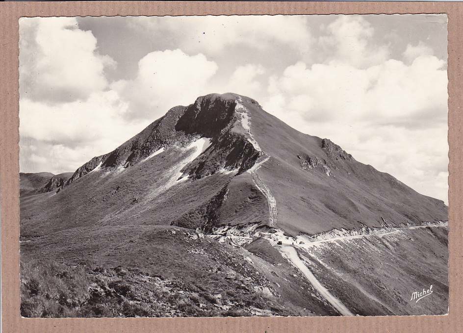 CARTE POSTALE CPSM NOIR & BLANC / LE PUY-MARY LE PAS DE PEYROLS