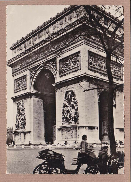 CARTE POSTALE CPSM NOIR & BLANC / PARIS L'ARC DE TRIOMPHE DE L'ETOILE (1964)
