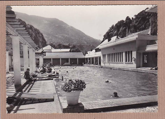 CPSM BLACK &amp; WHITE POSTCARD / MOUTIERS SALINS THE SWIMMING POOL 