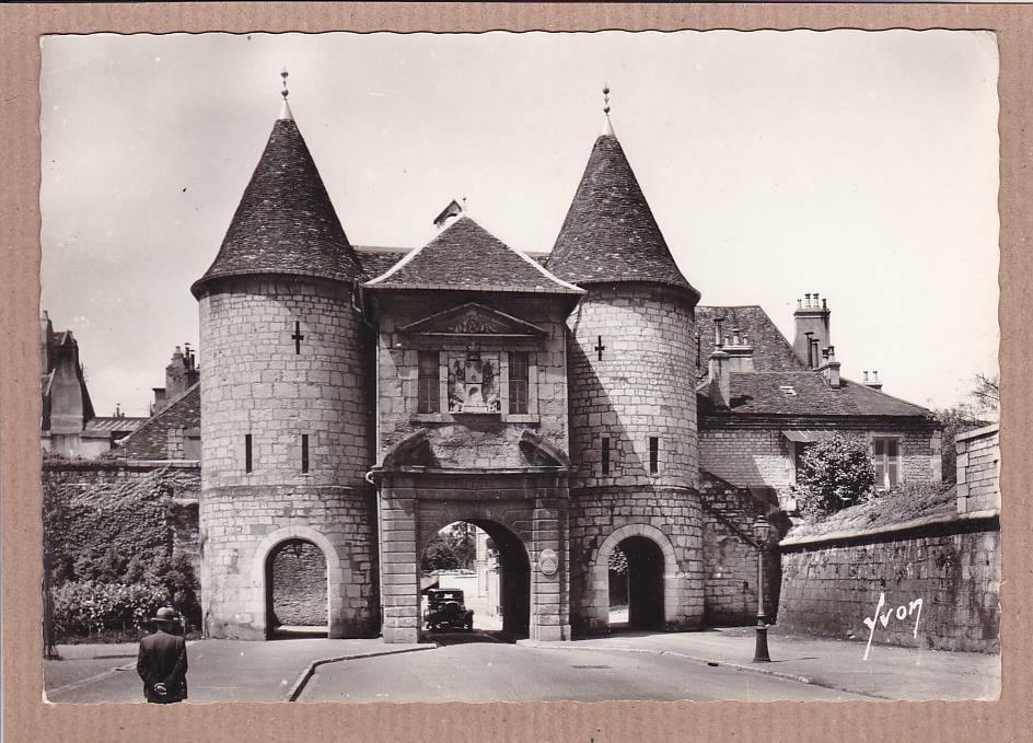 CPSM BLACK &amp; WHITE POSTCARD / BESANCON LA PORTE RIVOTTE 