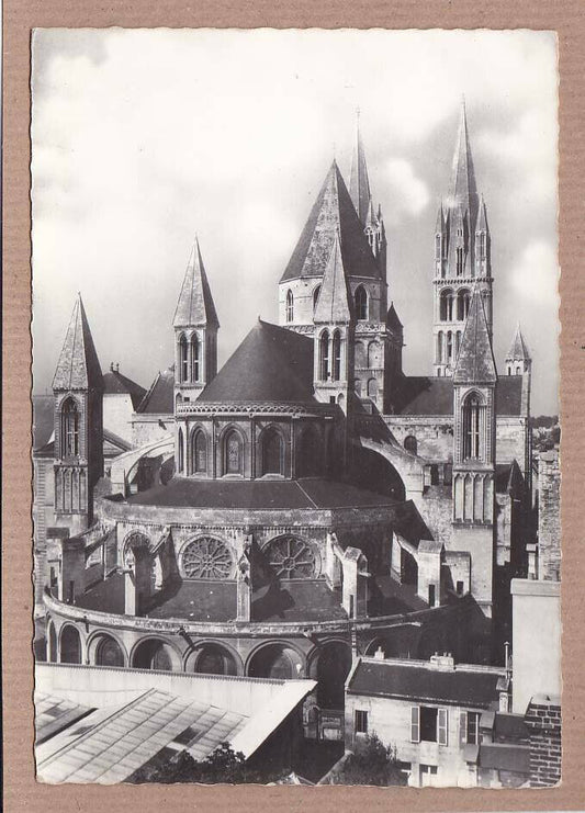 CARTE POSTALE CPSM NOIR & BLANC / CAEN ABBAYE AUX HOMMES EGLISE ST-ETIENNE