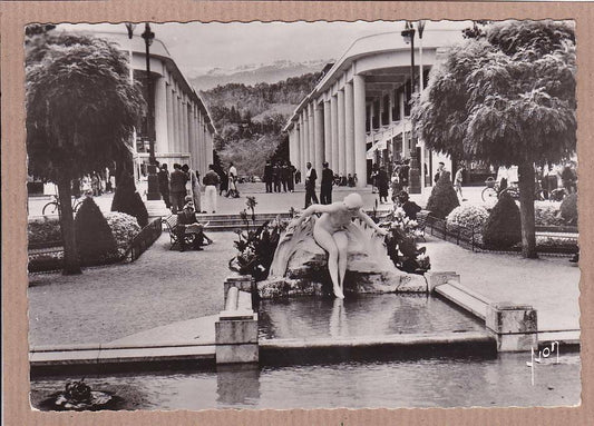 CARTE POSTALE CPSM NOIR & BLANC / PAU PALAIS DES PYRENEES