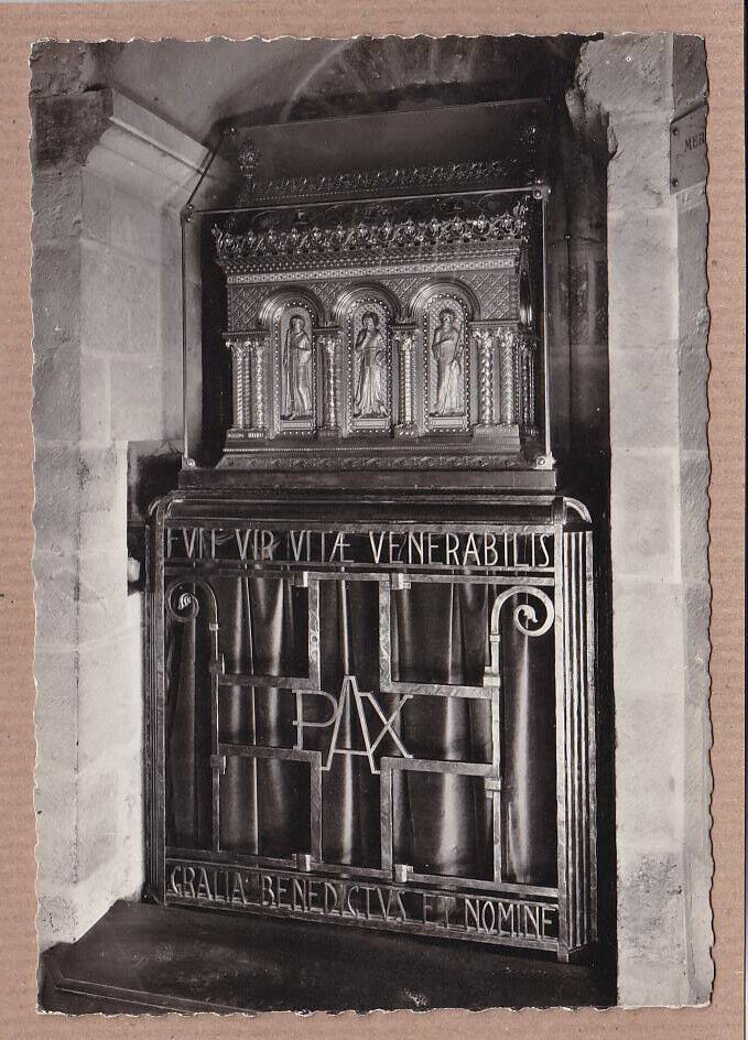 CPSM BLACK &amp; WHITE POSTCARD / BASILICA OF SAINT BENOIT RELIQUARY 
