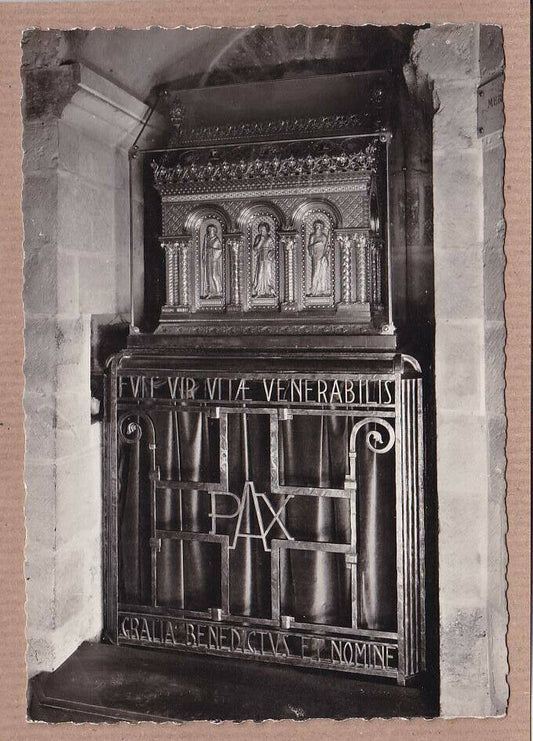 CARTE POSTALE CPSM NOIR & BLANC / BASILIQUE DE SAINT-BENOIT RELIQUAIRE
