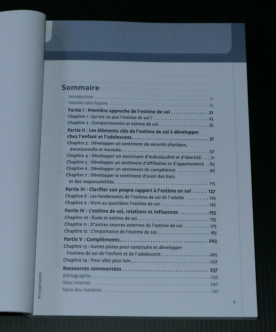 J'AIDE MON ENFANT A DEVELOPPER SON ESTIME DE SOI / BRUNO HOURST / EYROLLES 2012