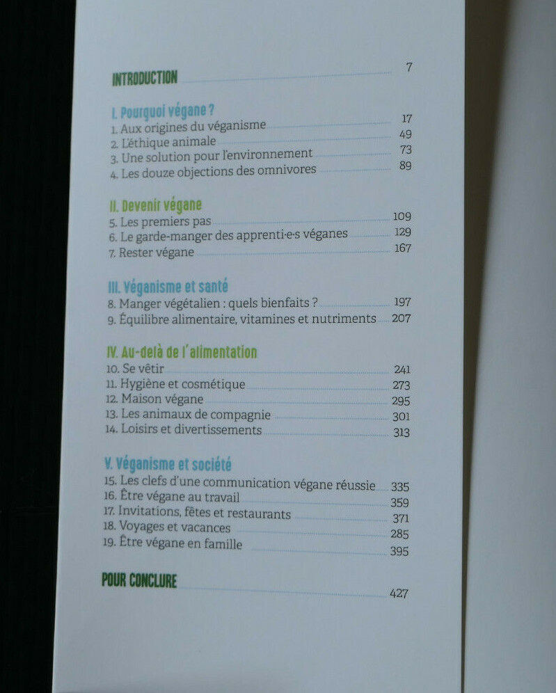 PLANETE VEGANE / OPHELIE VERON / MARABOUT 2017 / VEGANISME NUTRITION
