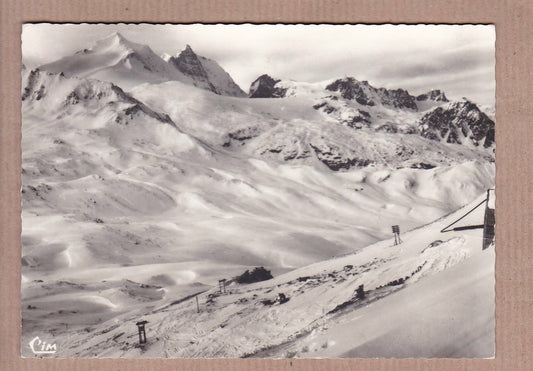 CARTE POSTALE CPSM NOIR & BLANC / VAL D'ISERE SPORTS D'HIVER PISTES BELLEVARDE