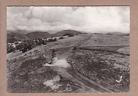 CARTE POSTALE CPSM NOIR & BLANC / BALLON D'ALSACE STATUE DE JEANNE D'ARC