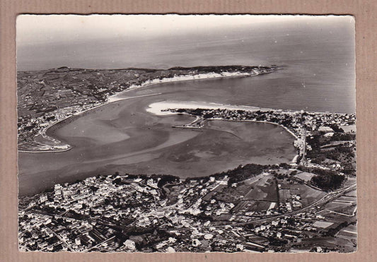 CARTE POSTALE CPSM NOIR & BLANC / HENDAYE VUE PRISE EN AVION