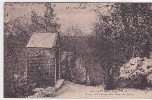 CARTE POSTALE ANCIENNE CPA LA FERRIERE-AUX-ETANGS CHEMIN DE CROIX IVe STATION