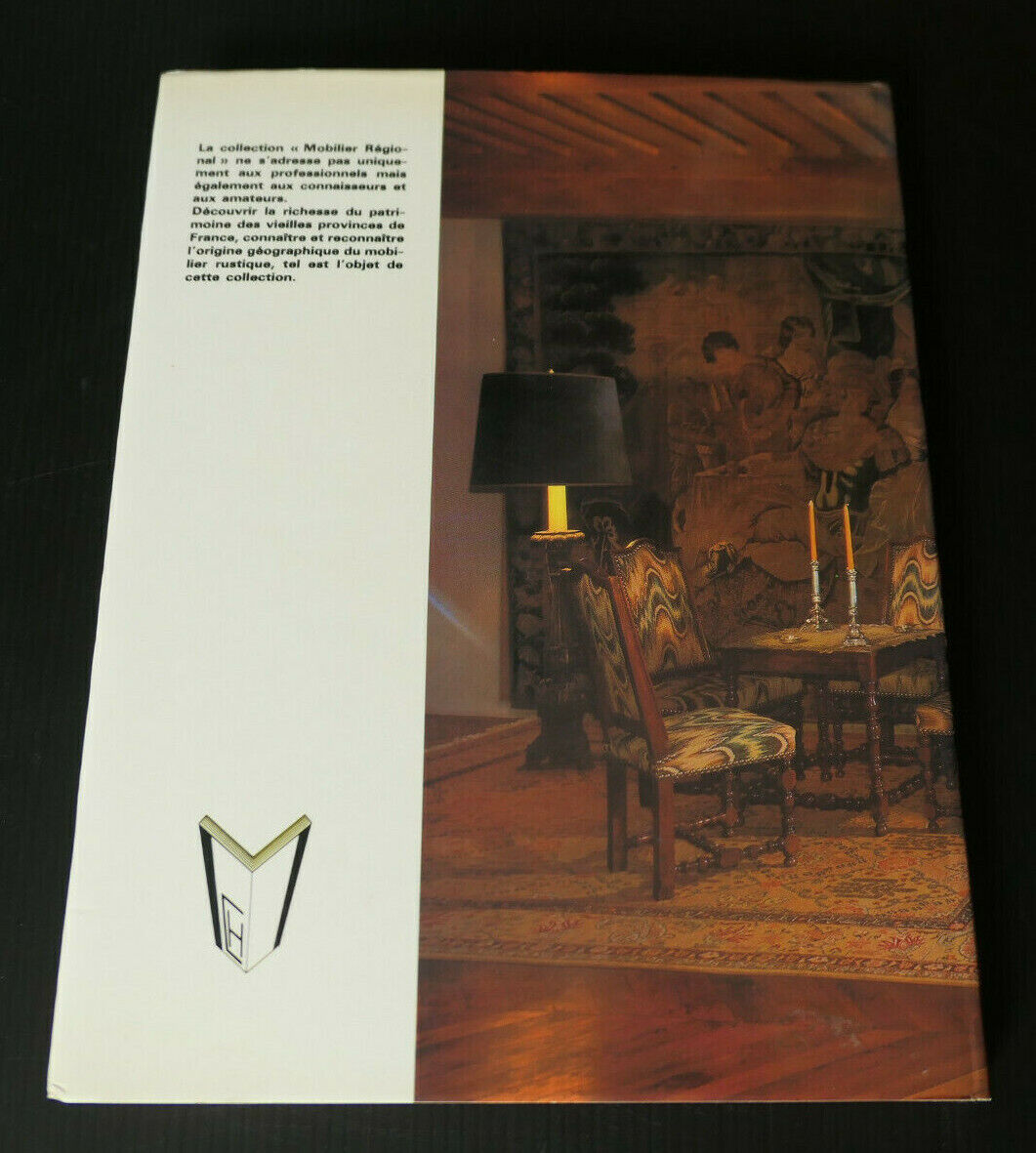 MOBILIER BOURGUIGNON / EDITIONS CHARLES MASSIN / ANTIQUITES DECORATION ART