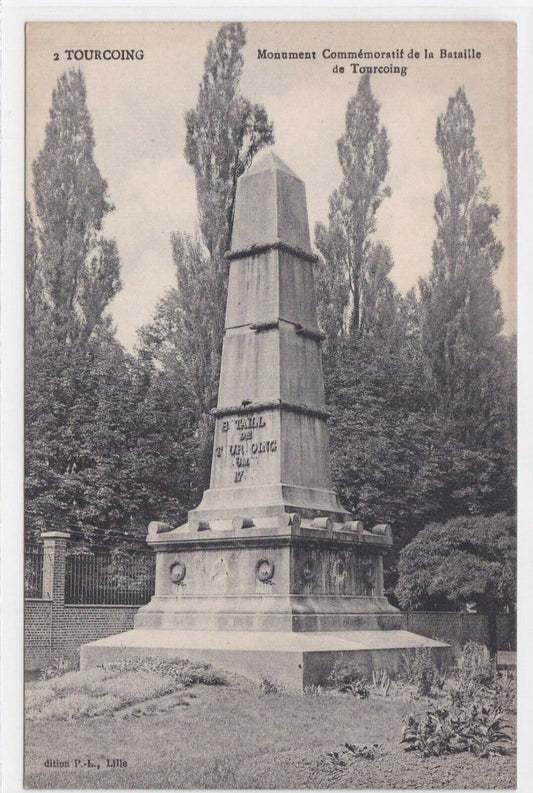 OLD BLACK &amp; WHITE POSTCARD CPA TOURCOING BATTLE COMMEMORATIVE MONUMENT 