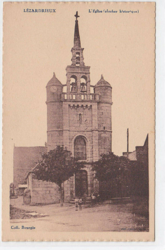 CARTE POSTALE ANCIENNE CPA LEZARDRIEUX L'EGLISE CLOCHER HISTORIQUE BRETAGNE