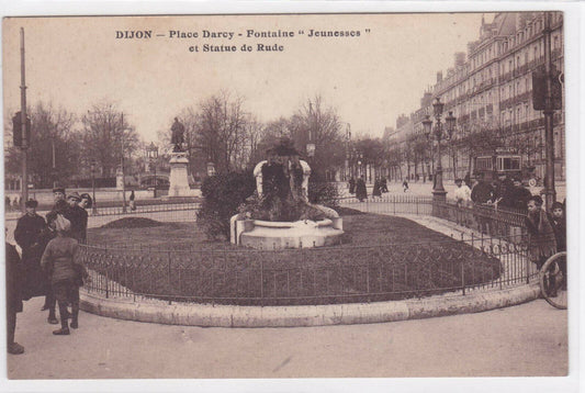OLD POSTCARD CPA DIJON PLACE DARCY FONTAINE YOUTH STATUE OF RUDE 