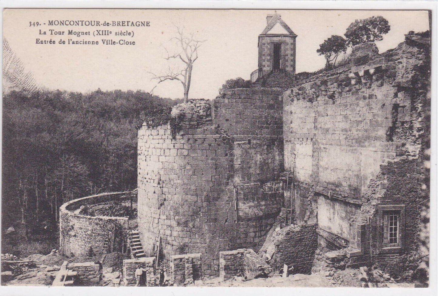 OLD BLACK &amp; WHITE POSTCARD CPA MONCONTOUR-DE-BRETAGNE LA TOUR MOGNET 