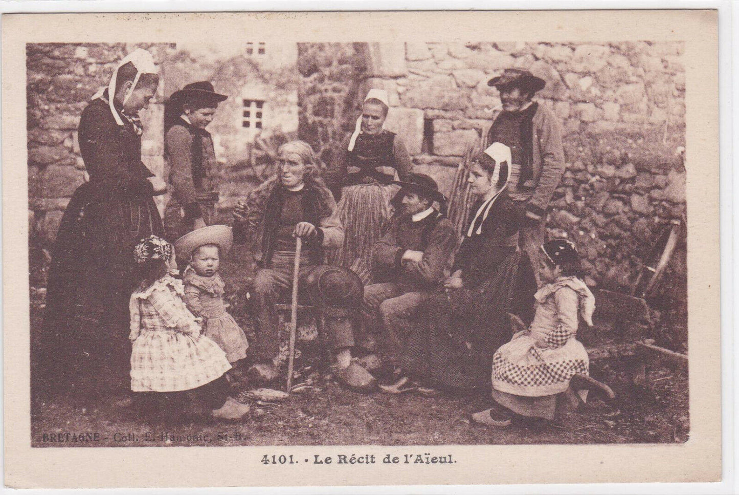 OLD BLACK &amp; WHITE POSTCARD CPA THE STORY OF THE GRANDFATHER BRITTANY 