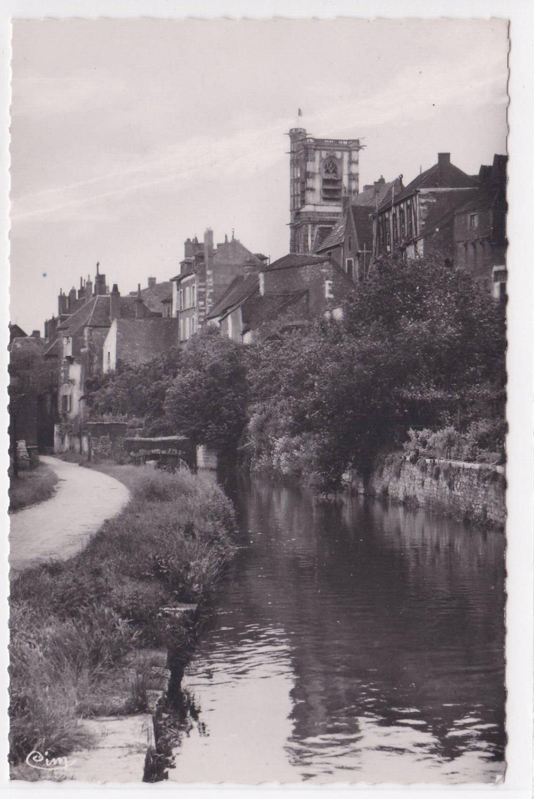 CARTE POSTALE ANCIENNE CPA CLAMECY NIEVRE LE BIEF ET LA TOUR ST-MARTIN