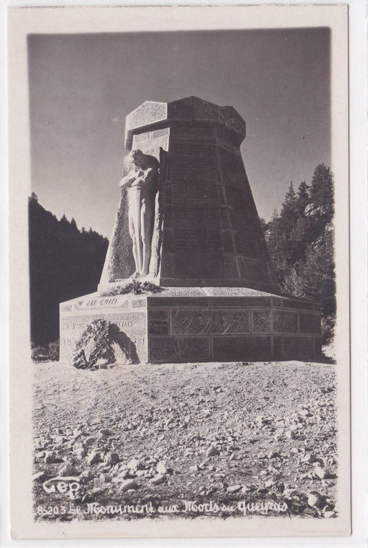 OLD POSTCARD CPA THE QUEYRAS WAR MONUMENT