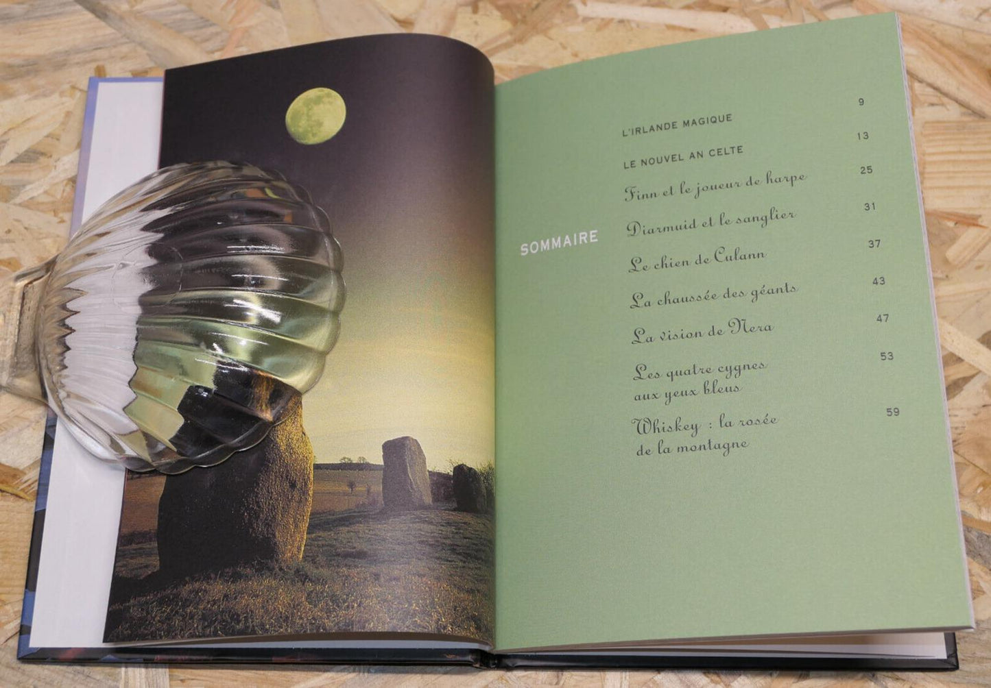 IRLANDE MYTHES ET LEGENDES CELTES / MAURICE DESSEMOND / TRADITION FANTASTIQUE