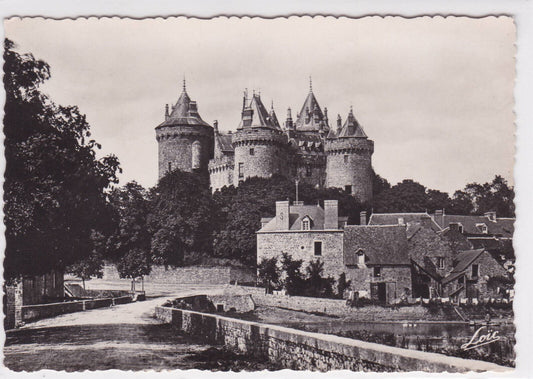 POSTCARD CPSM CHATEAU DE COMBOURG 