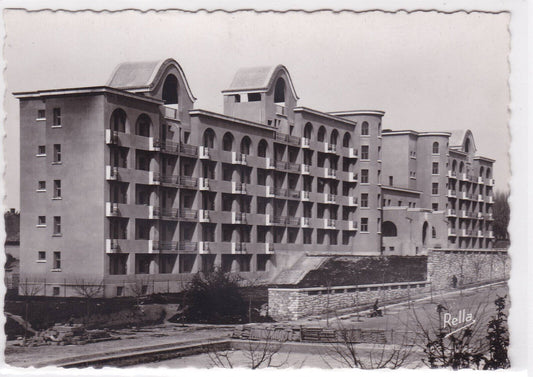 POSTCARD CPSM AIX-EN-PROVENCE THE UNIVERSITY CITY 