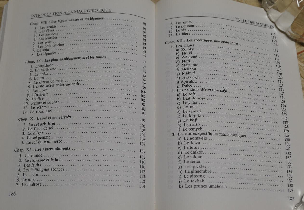 INTRODUCTION A LA MACROBIOTIQUE / PHILOSOPHIE ET PRINCIPES ALIMENTS CUISINE 1985