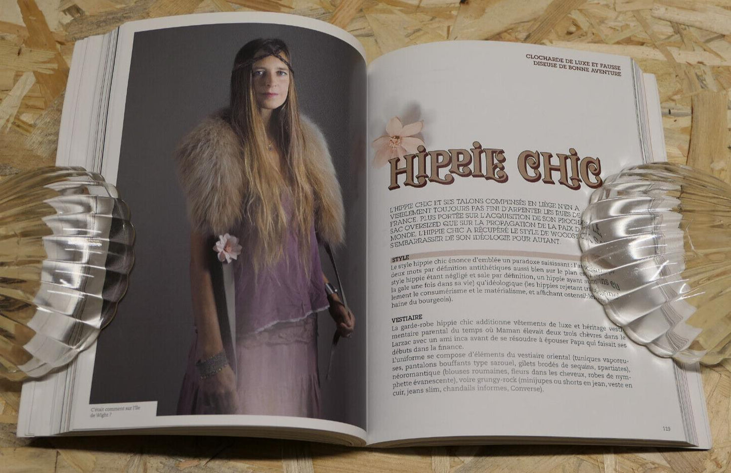 DICTIONNAIRE DU LOOK / ETHNOGRAPHIE MODE JEUNESSE SOCIOLOGIE / 2009