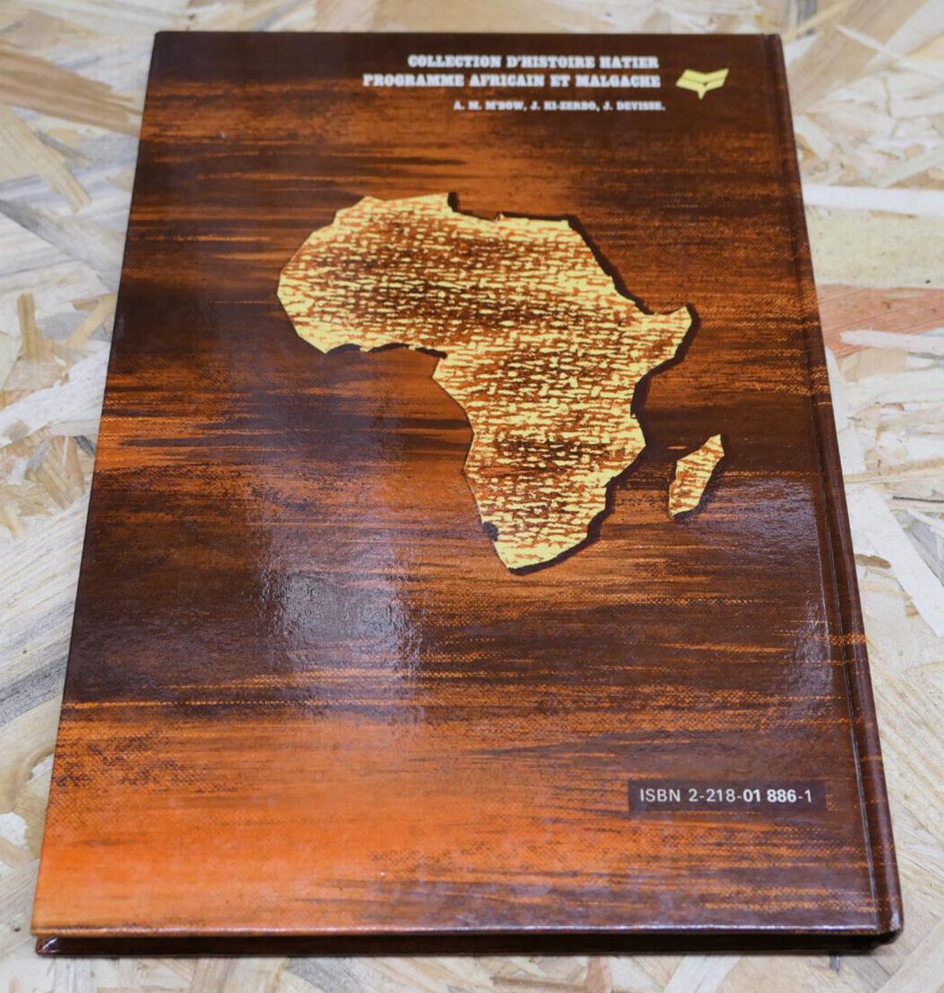 LA TRAITE NEGRIERE PAROXYSME ET RECUL / HISTOIRE AFRIQUE ESCLAVAGISME / 1975
