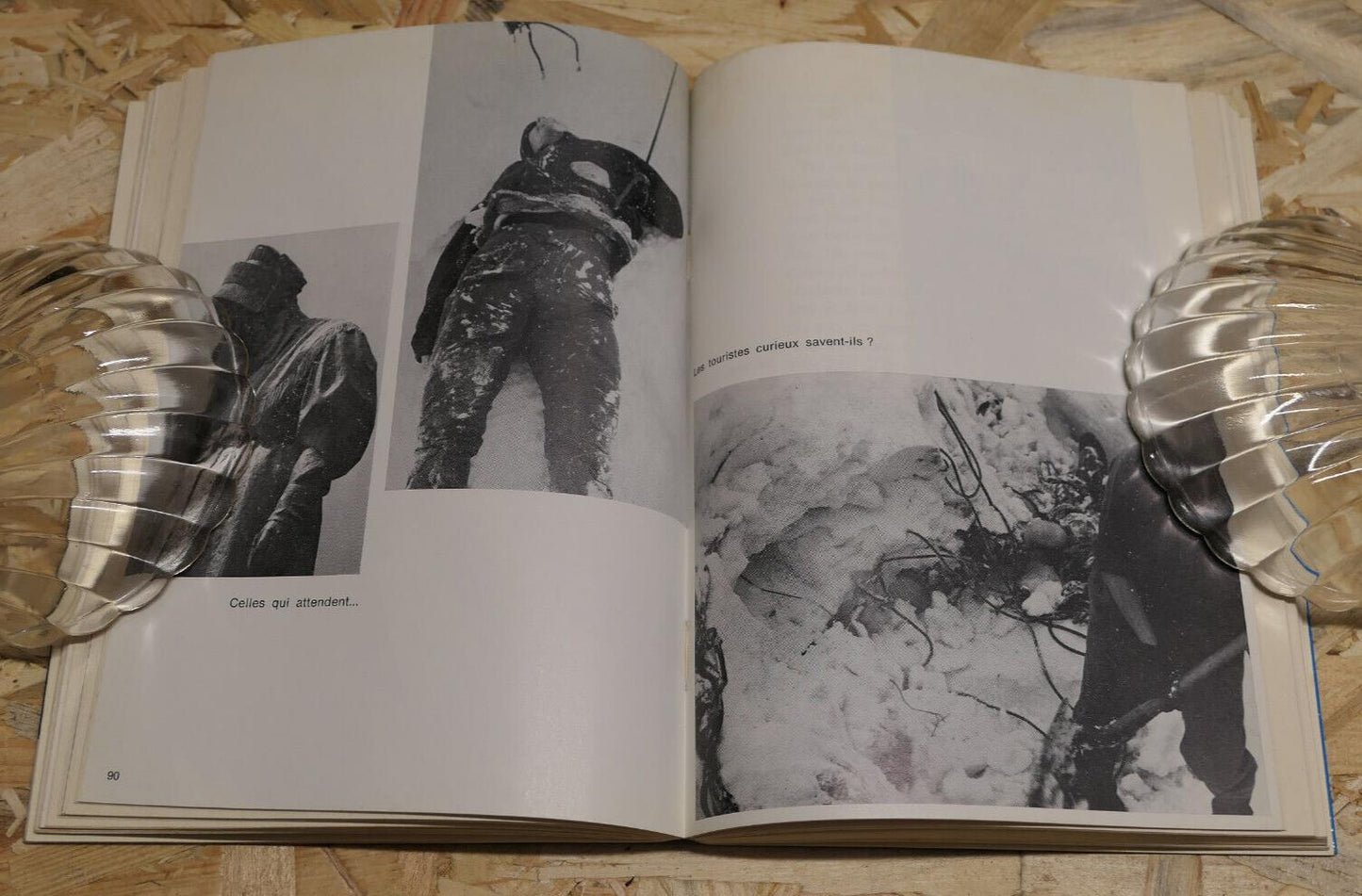 AU-DELA DES CIMES / J.-J. MOLLARET / CERF 1974 / MONTAGNE SECOURS PHOTOS